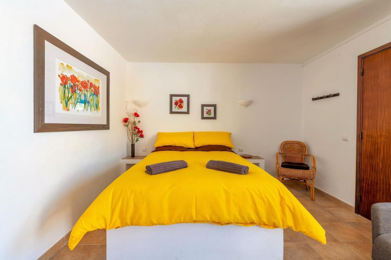 Casa Dos Ninos Bed & Breakfast Sao Bartolomeu de Messines Ngoại thất bức ảnh