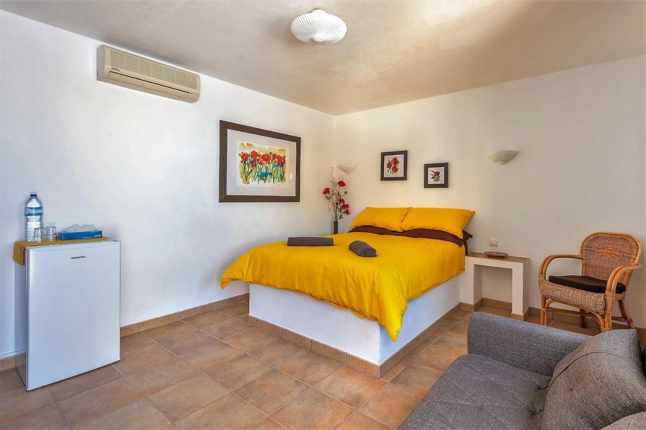 Casa Dos Ninos Bed & Breakfast Sao Bartolomeu de Messines Ngoại thất bức ảnh